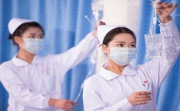 自我鉴定护理700字6篇