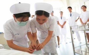 内二护士个人总结6篇
