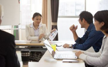 保险公司经理的述职报告模板5篇