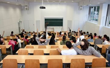 医院绩效考核自查报告5篇