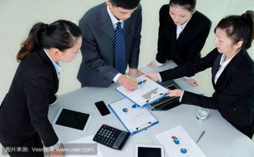 领导年终述职报告5篇