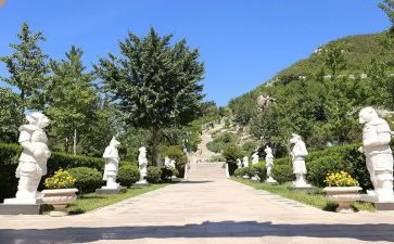 清明节烈士陵园活动方案6篇