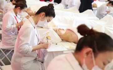 2023美容师工作总结最新7篇