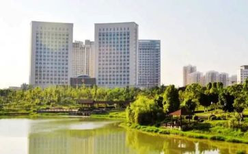区府工作报告参考8篇