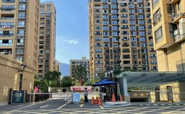 物业小区工作报告8篇