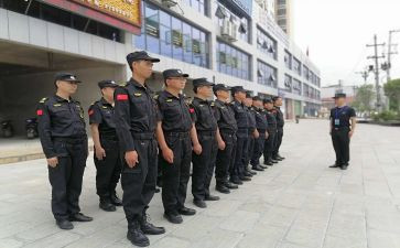 小区保安的月工作总结6篇