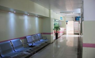 医院月总结报告通用5篇