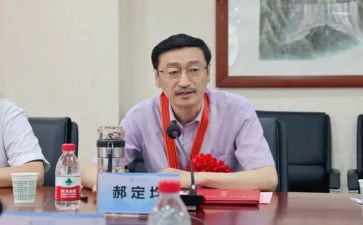 院长月工作总结8篇